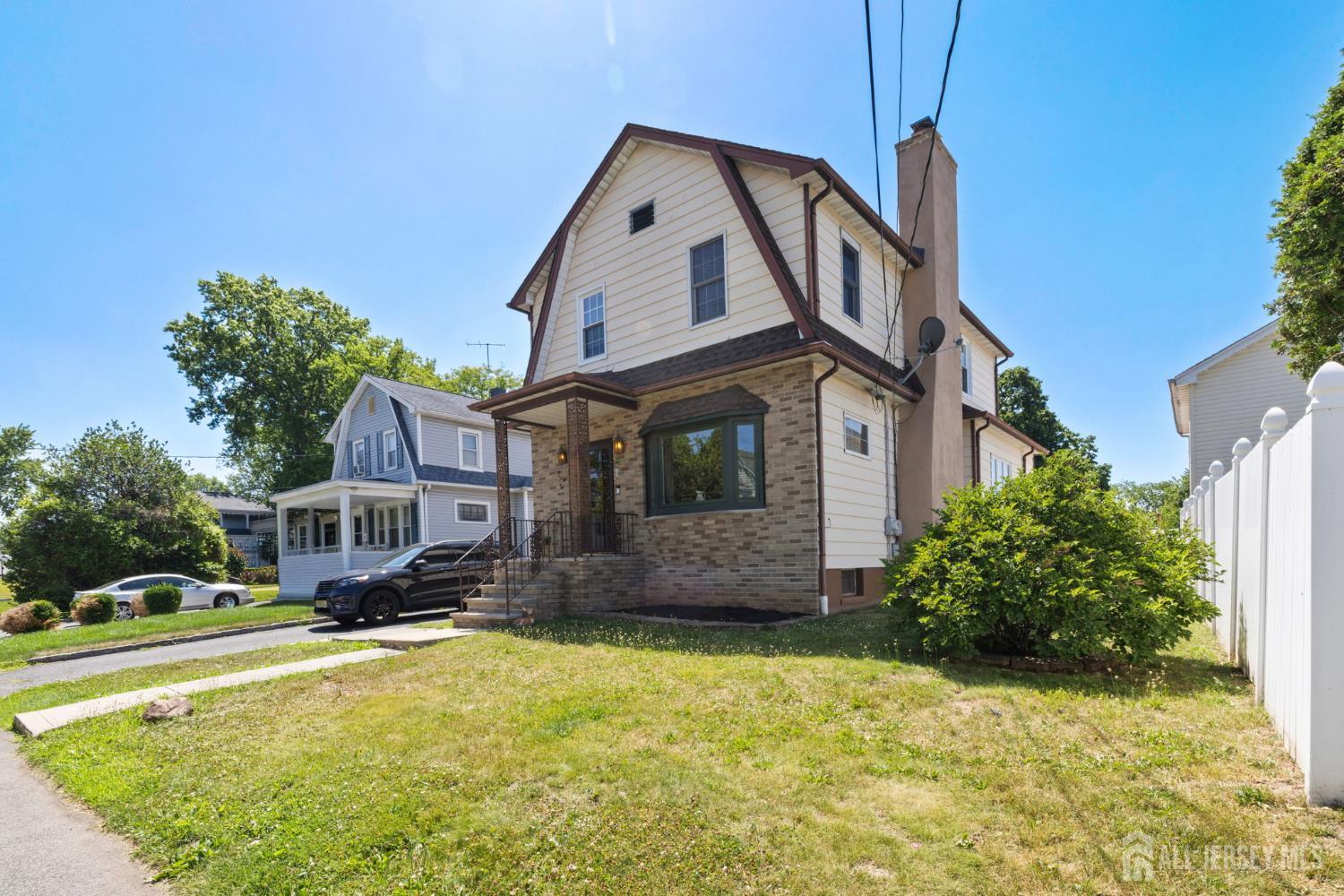 12 Linden Street Image 2