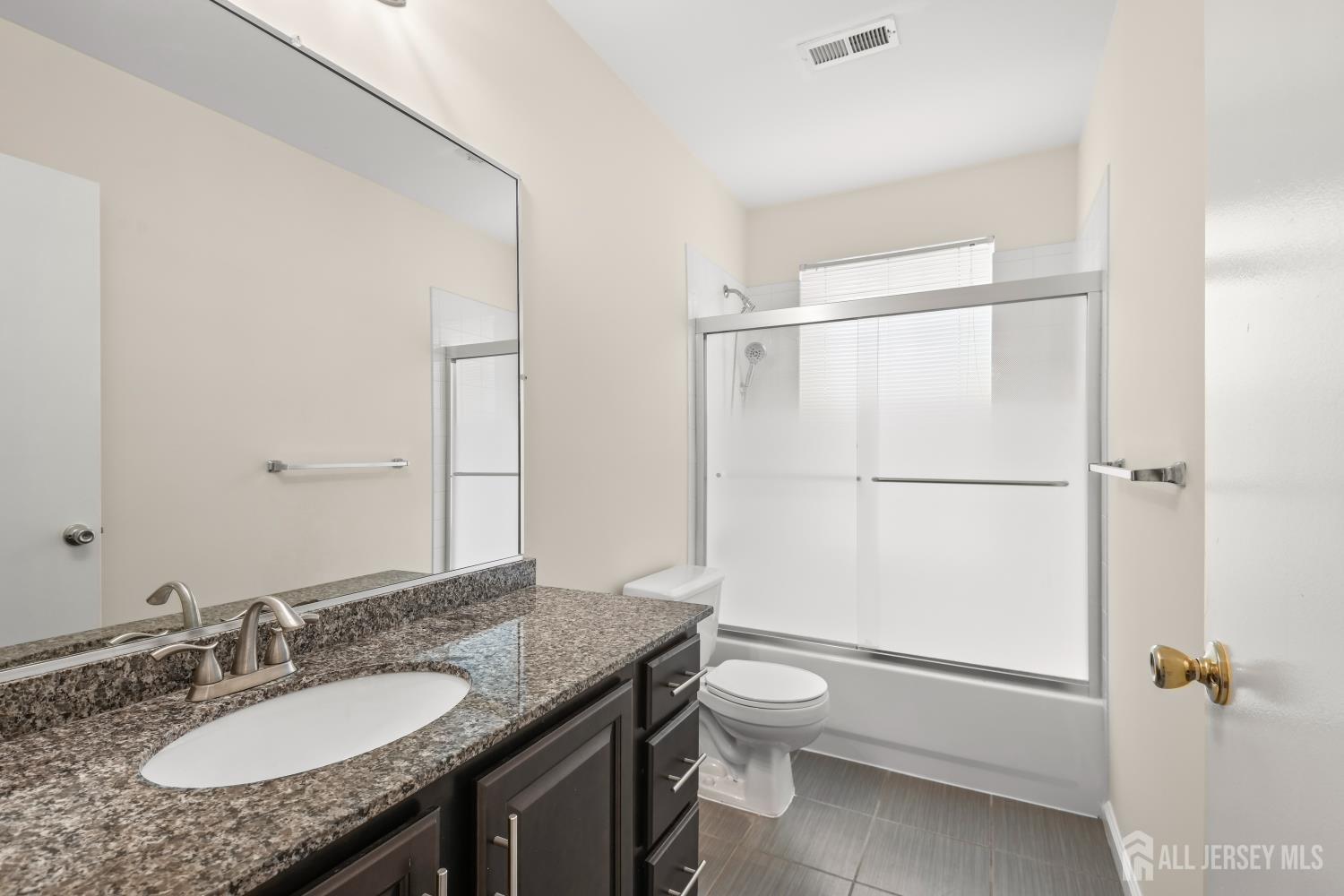 1403 Plymouth Road, North Brunswick, NJ, 08902 image 8