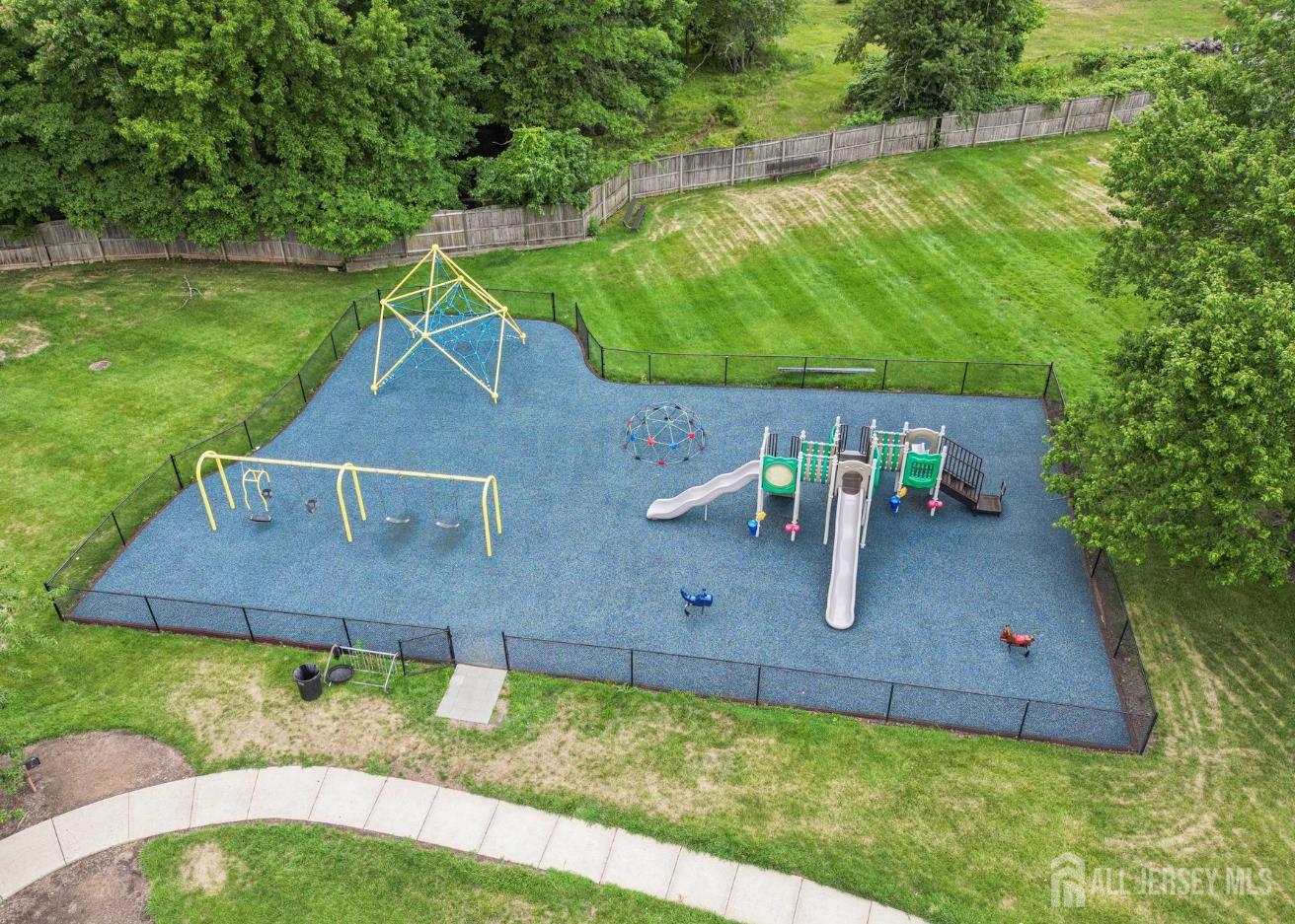 93 Gate House Lane, Edison, NJ, 08820 image 35
