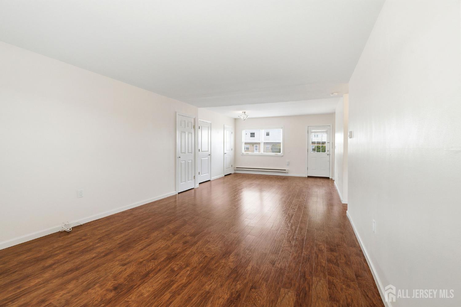 89 white Street c, Eatontown, NJ, 07724 image 8