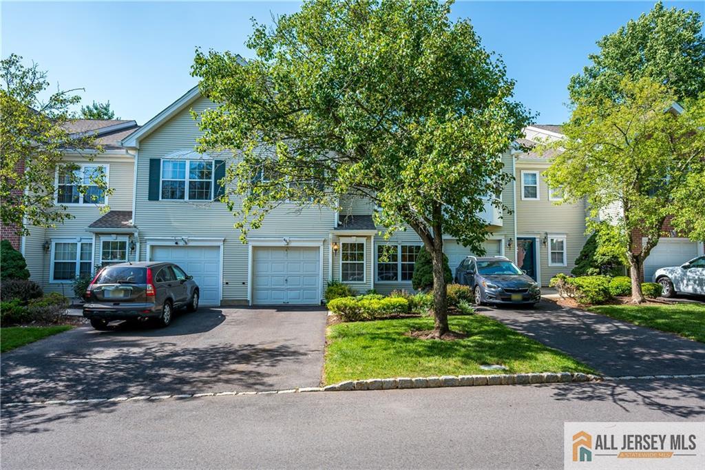 403 Somerset Court Image 1