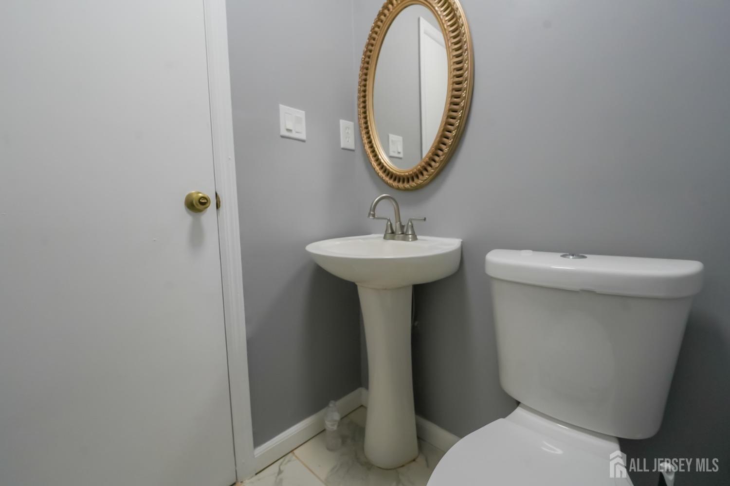 1308 Merrywood Drive, Edison, NJ, 08817 image 36
