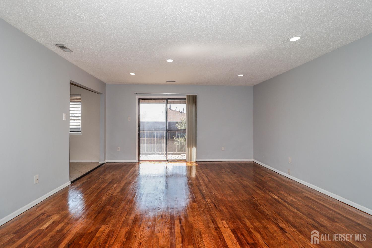312 Edison Glen Terrace, Edison, NJ, 08837 image 13