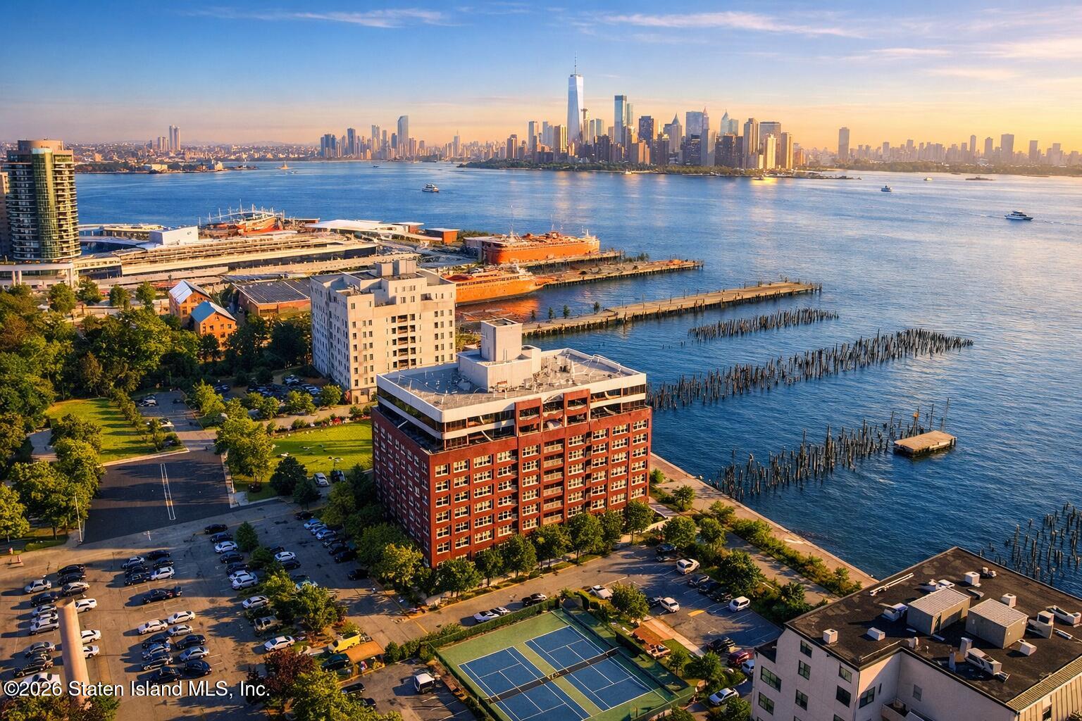 80 Bay Street Landing 6l Image 1