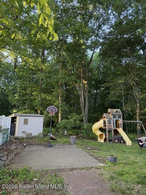 447 Englewood Avenue, Staten Island, NY, 10309 image 9
