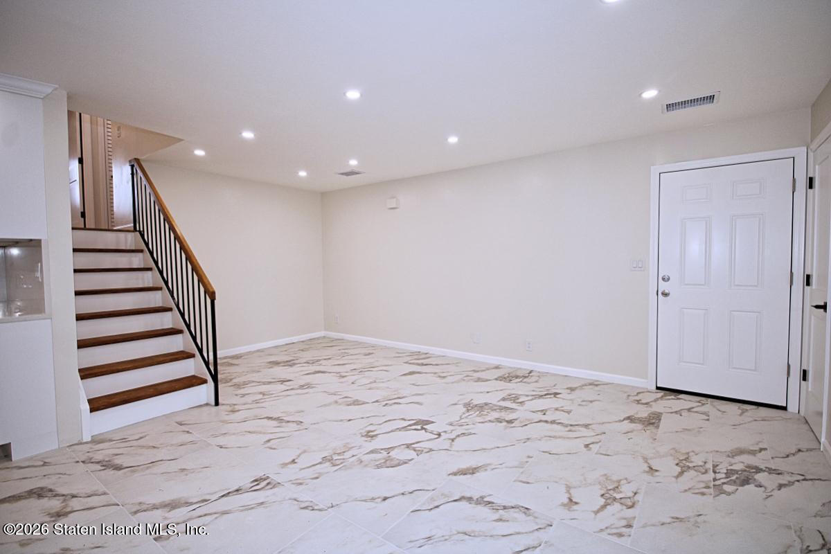 328 Timber Ridge Drive #1, Staten Island, NY, 10308 image 8