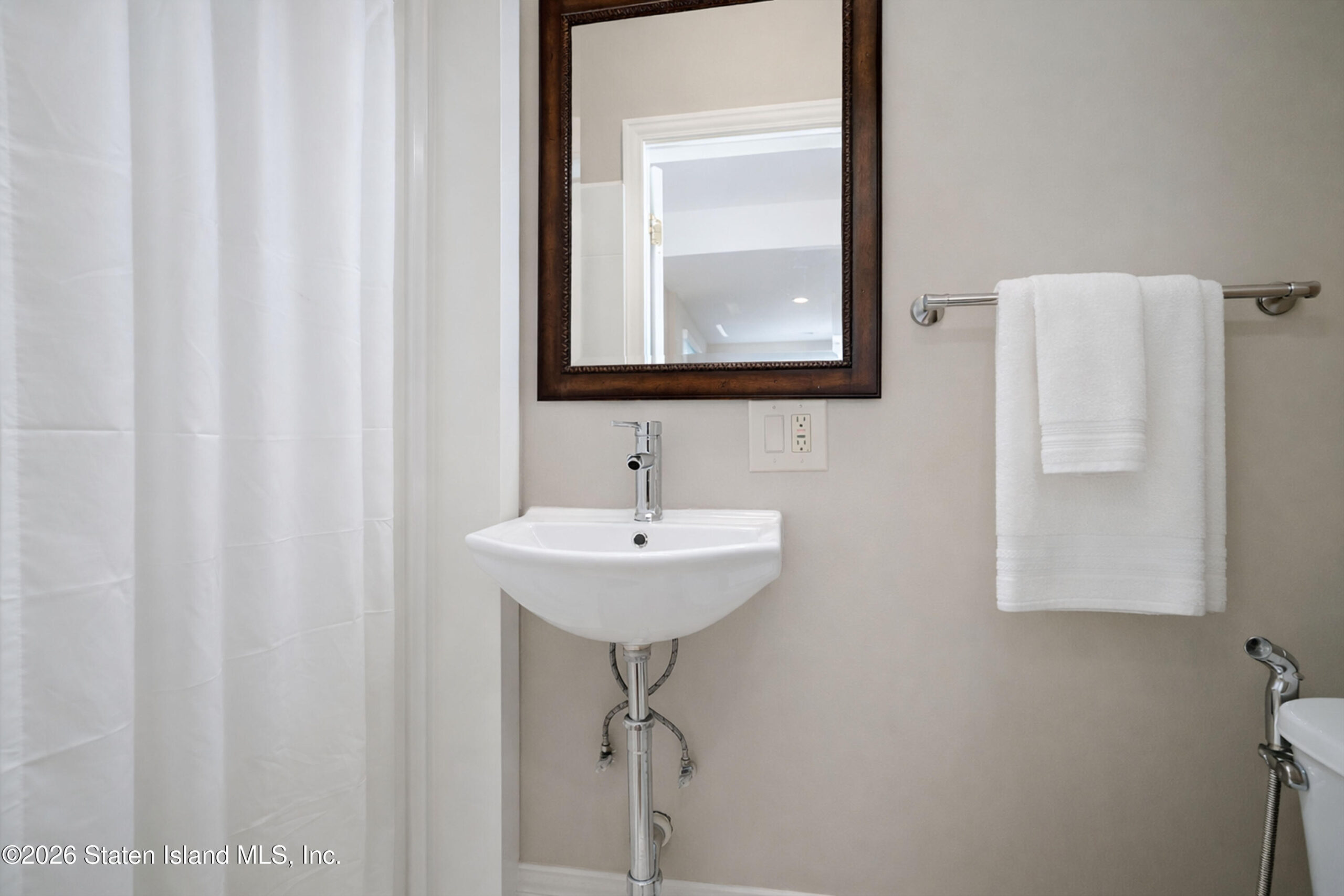 3973 Hylan Boulevard, Staten Island, NY, 10308 image 45