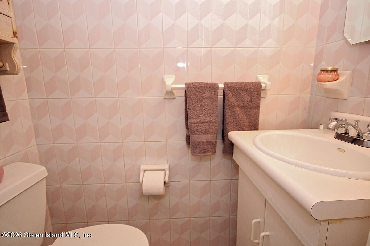 135 North Drive, Staten Island, NY, 10305 image 10