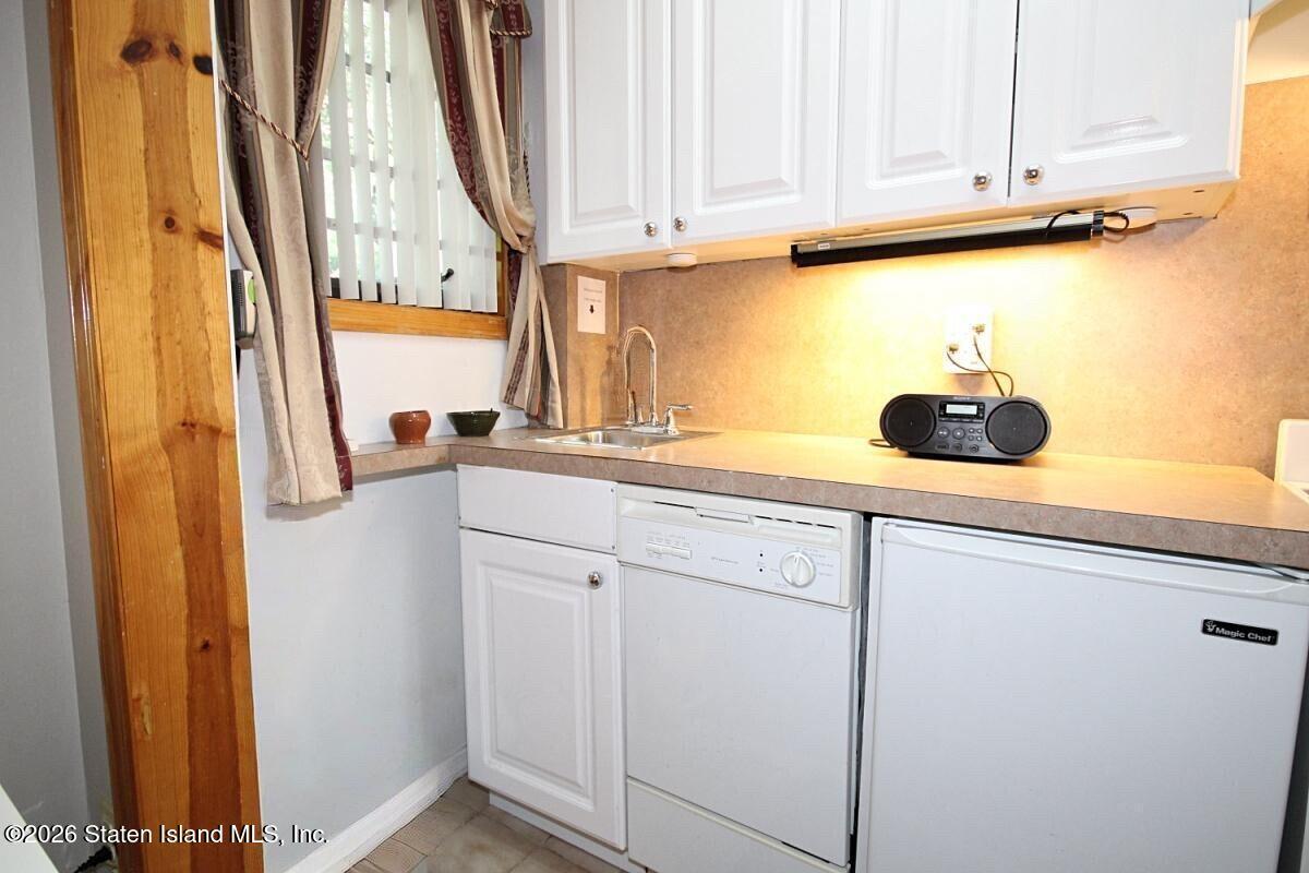 135 North Drive, Staten Island, NY, 10305 image 23