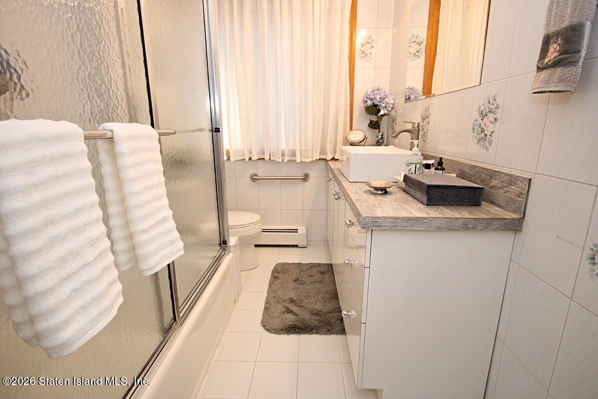 135 North Drive, Staten Island, NY, 10305 image 20