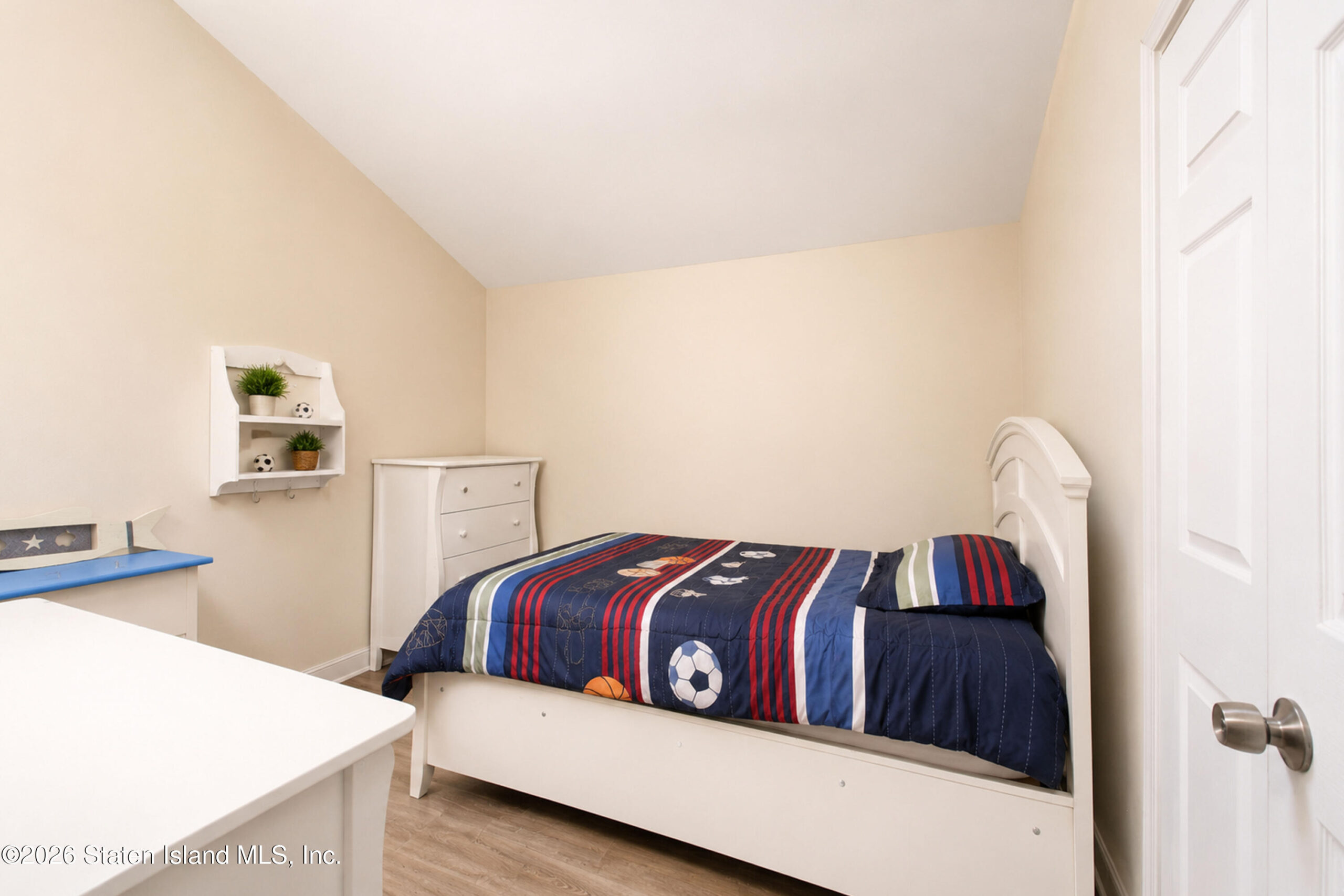 7050 Hylan Boulevard, Staten Island, NY, 10307 image 13