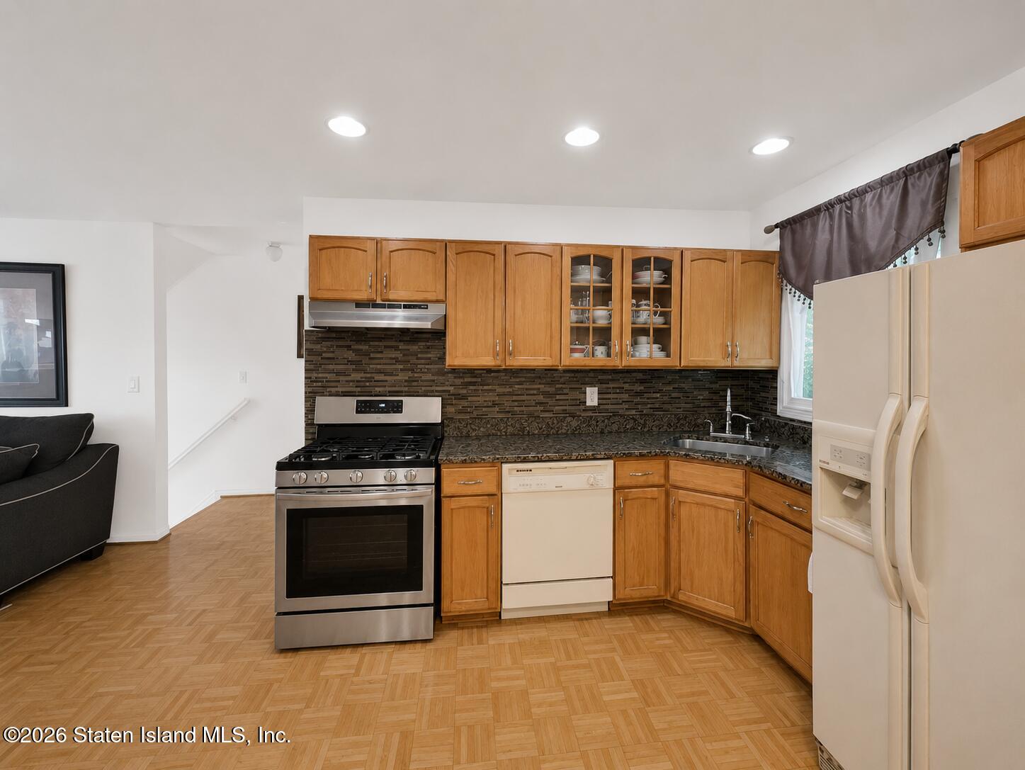 121 Clark Lane, Staten Island, NY, 10304 image 17