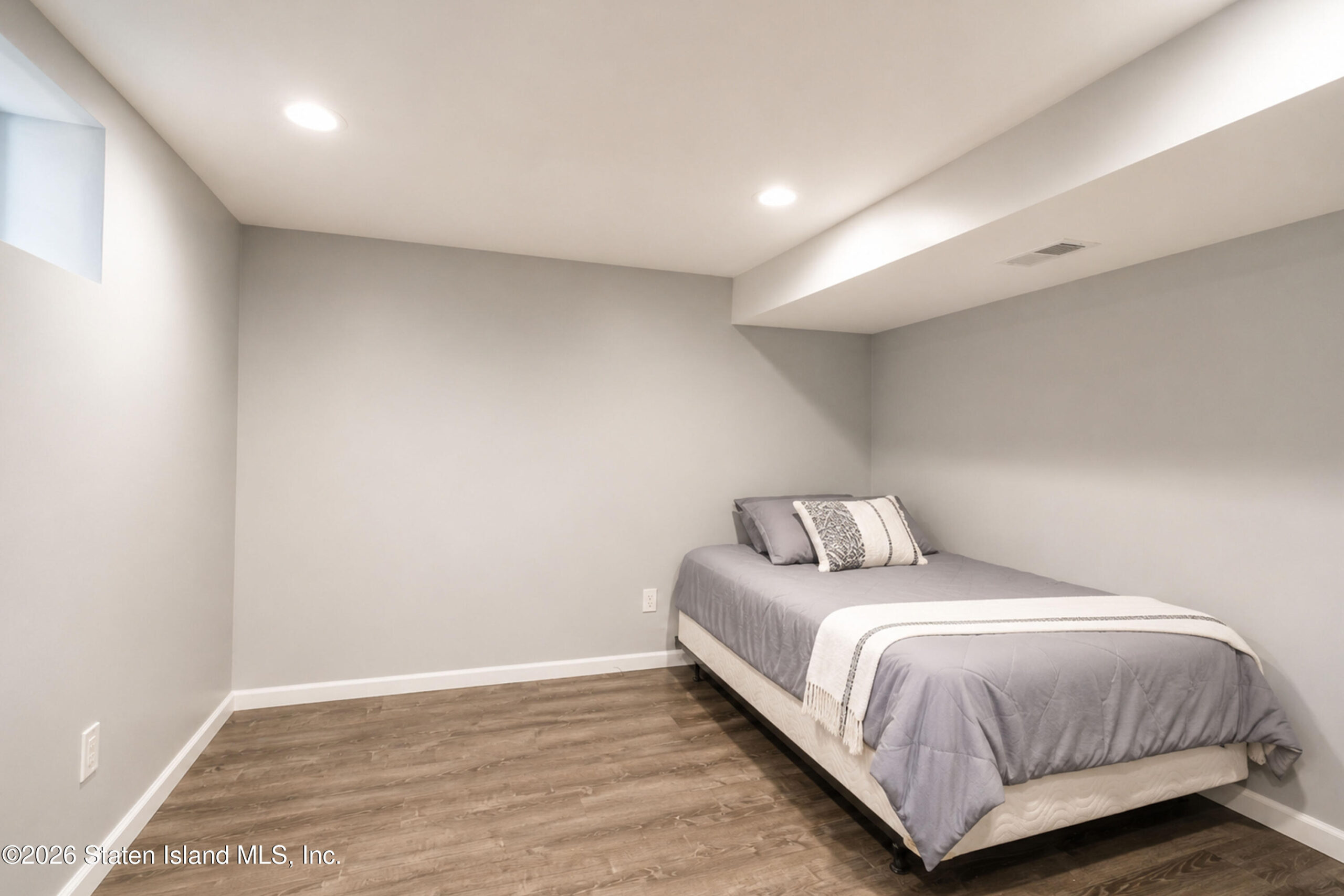 2405 Victory Boulevard, Staten Island, NY, 10314 image 43