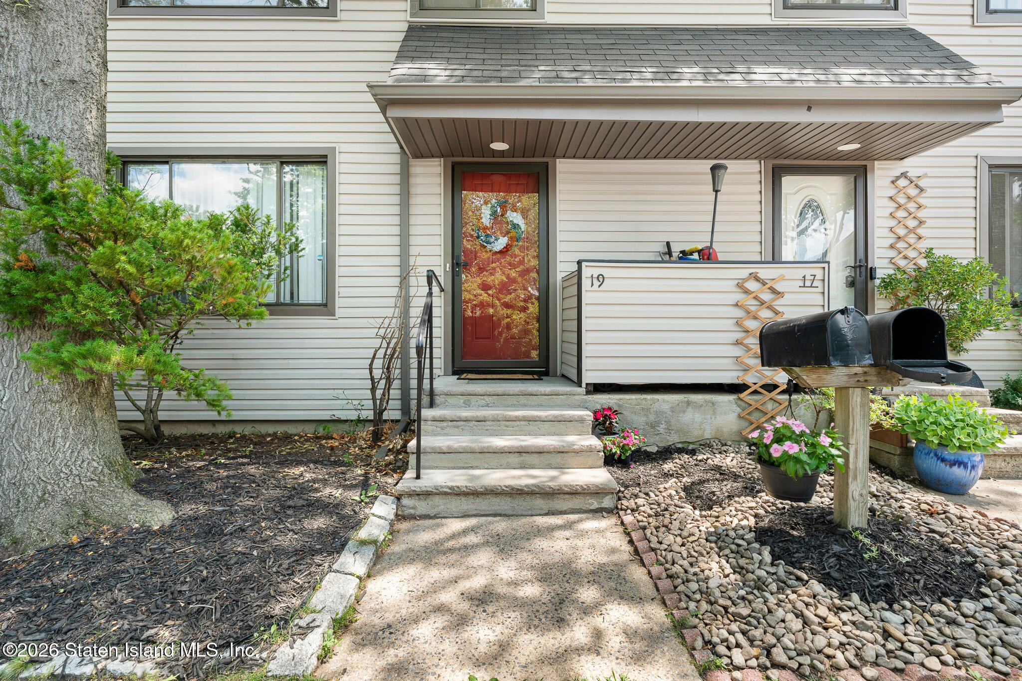 19 Hickory Court Image 3