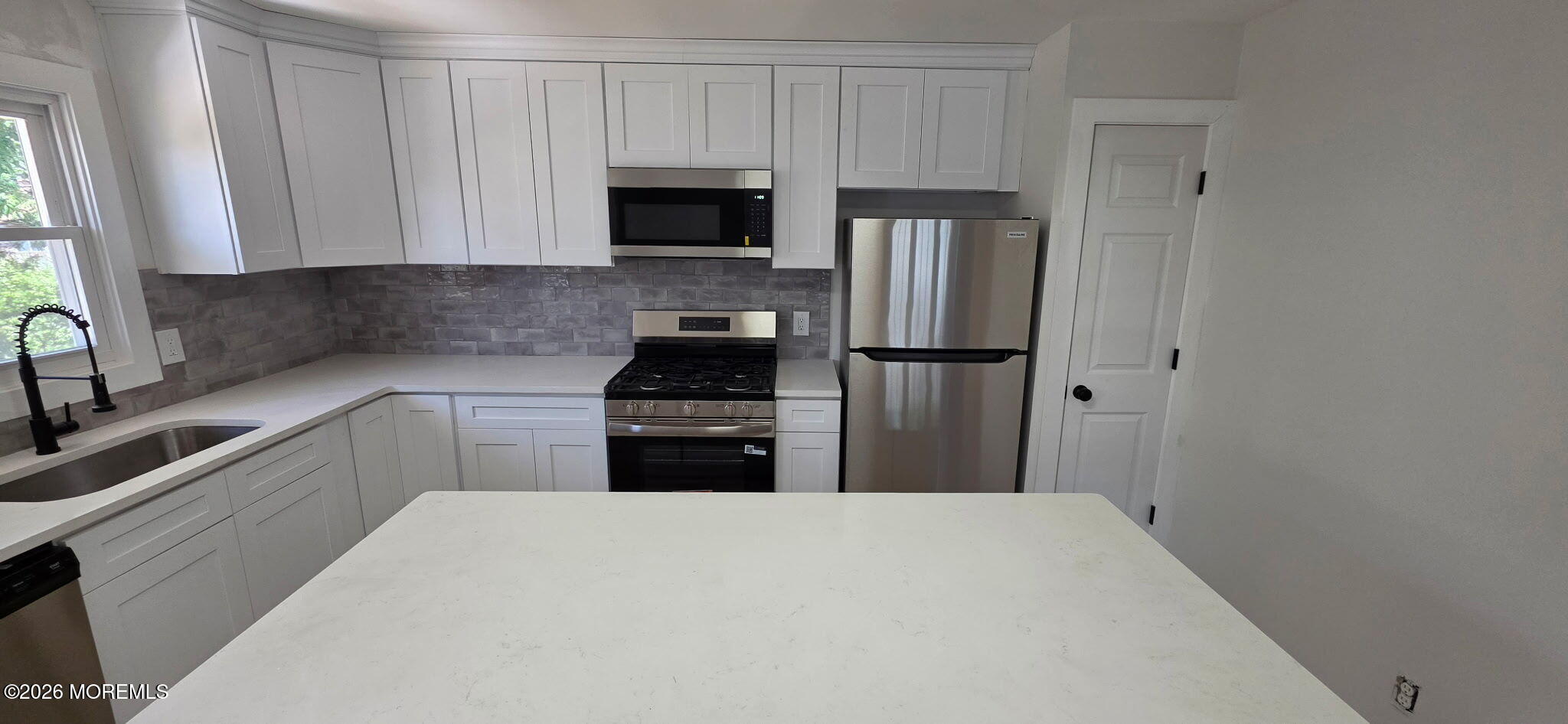 29 Wayside Drive, Keyport, NJ, 07735
