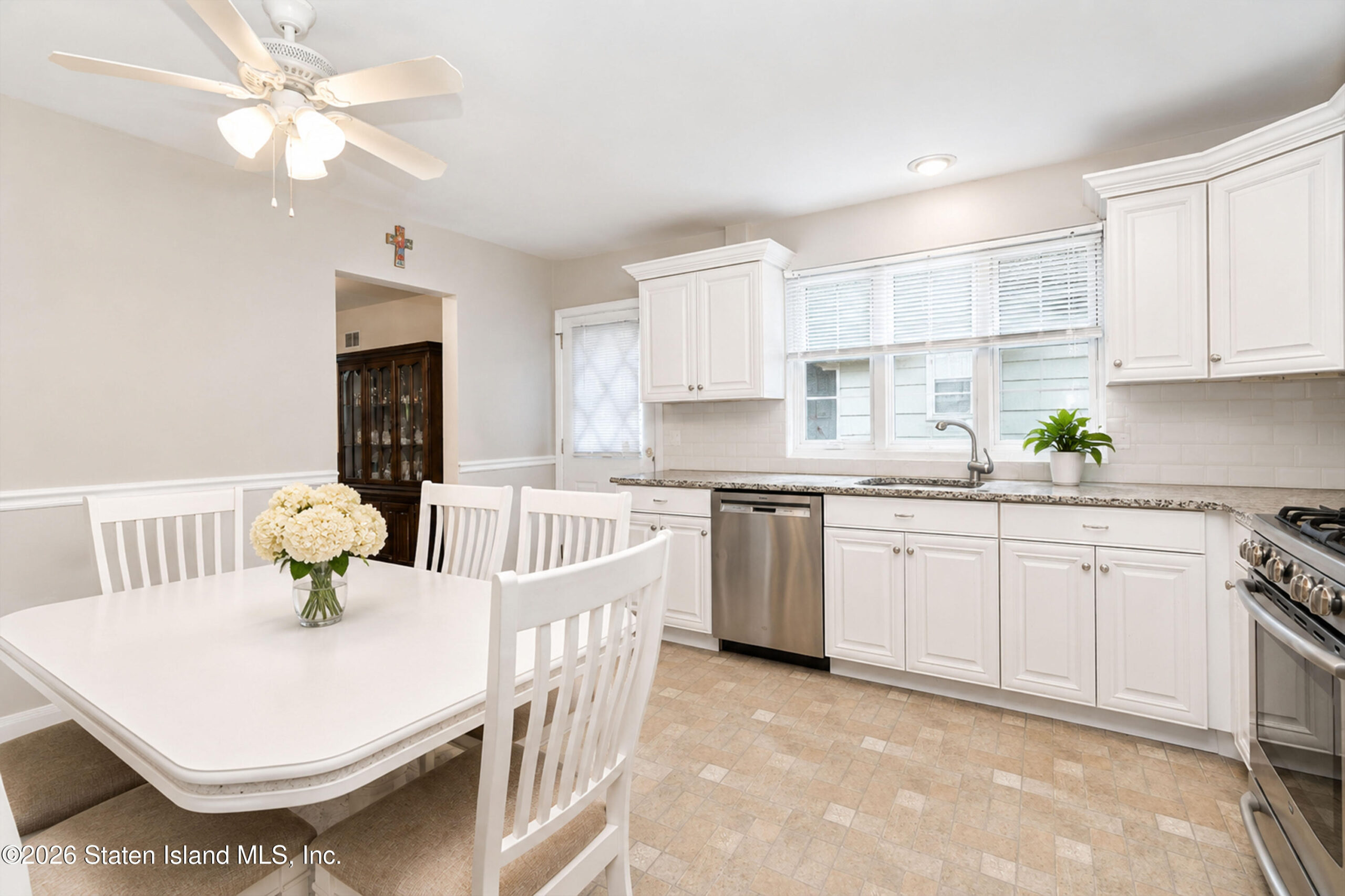 330 Lightner Avenue, Staten Island, NY, 10314 image 8