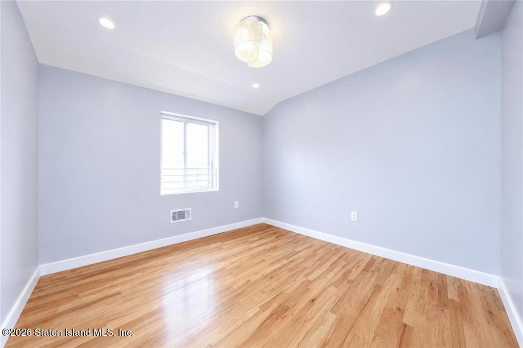 170 Maryland Avenue, Staten Island, NY, 10305 image 14