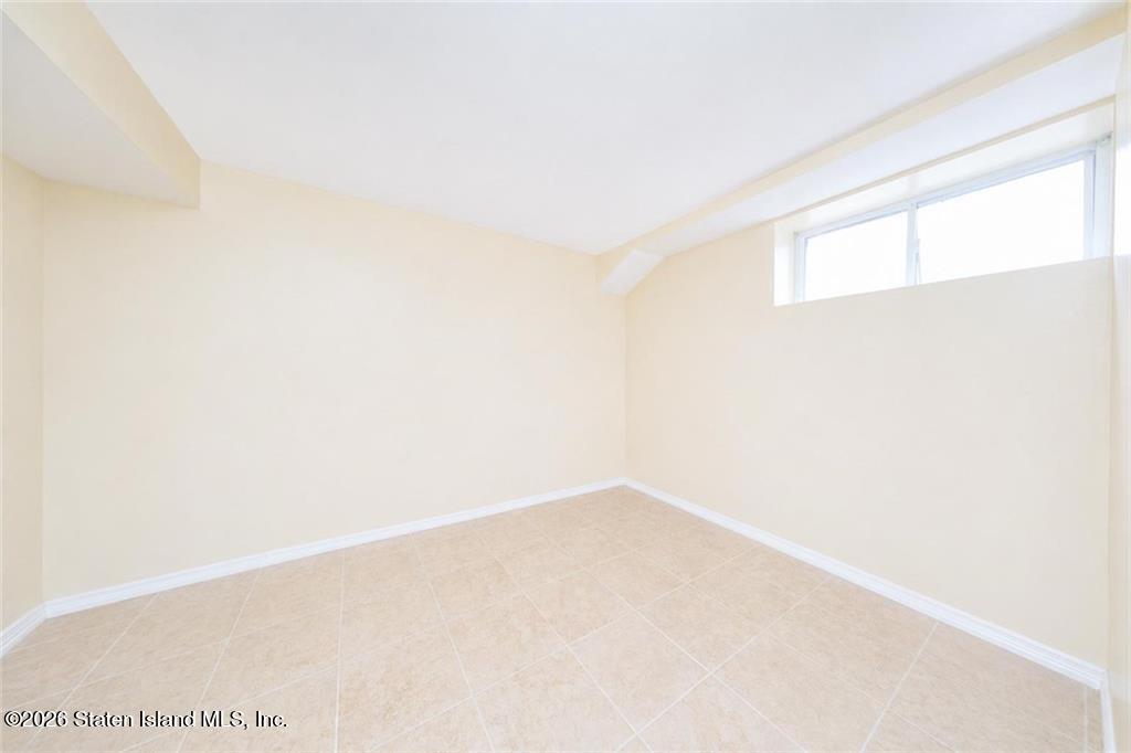 170 Maryland Avenue, Staten Island, NY, 10305 image 19