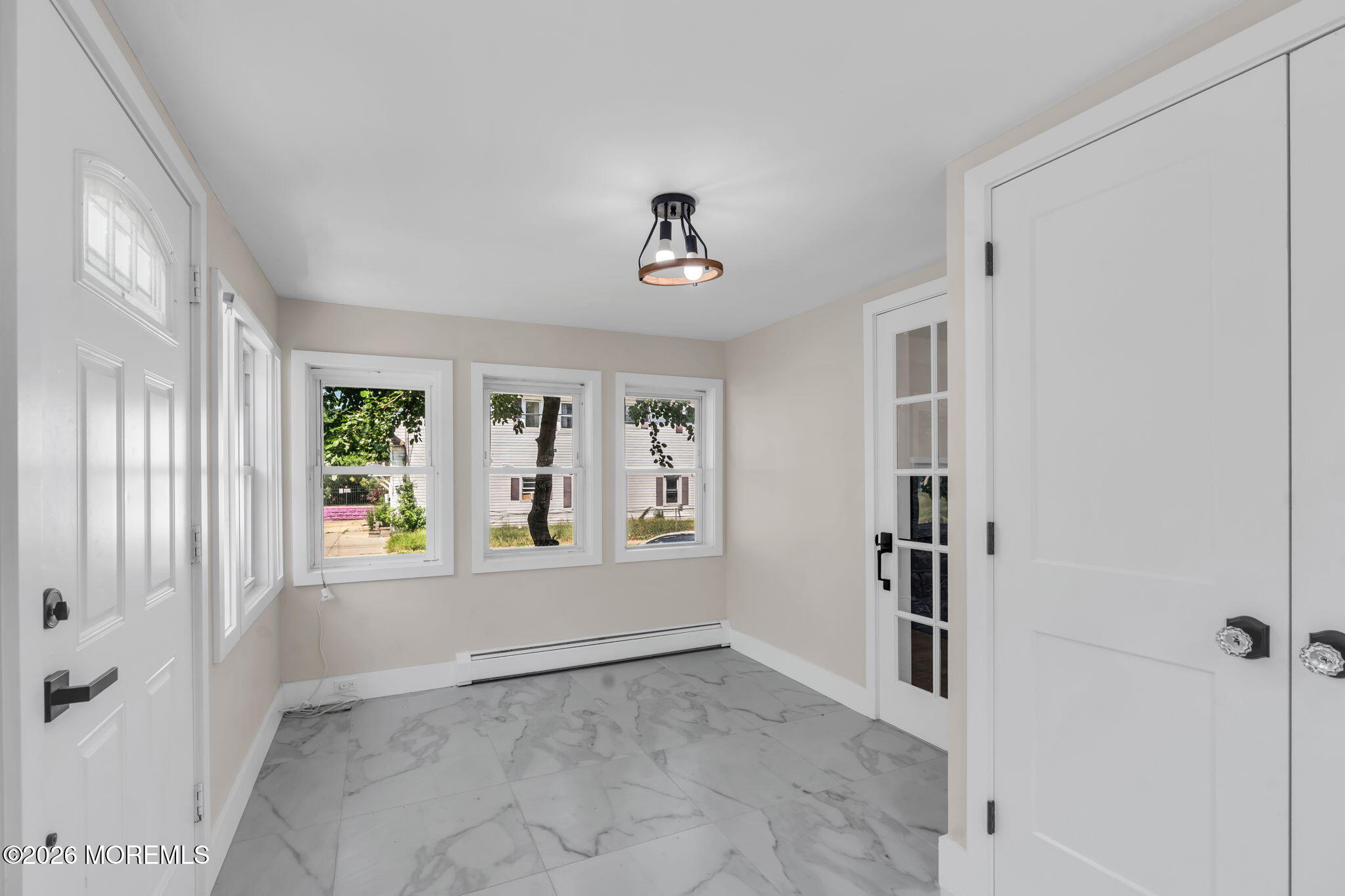 1239 Monroe Avenue Image 4