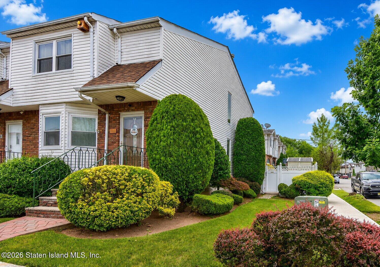 85 Freedom Avenue A Image 1