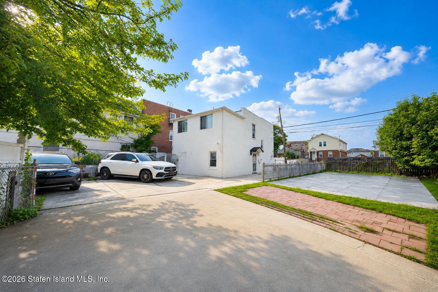 94 Olympia Boulevard, Staten Island, NY, 10305 image 9