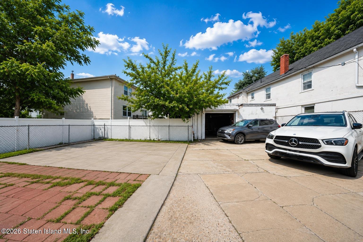 94 Olympia Boulevard, Staten Island, NY, 10305 image 12