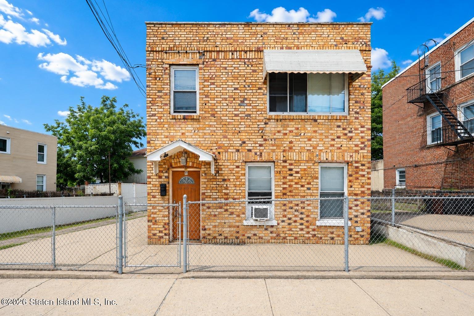 94 Olympia Boulevard Image 2