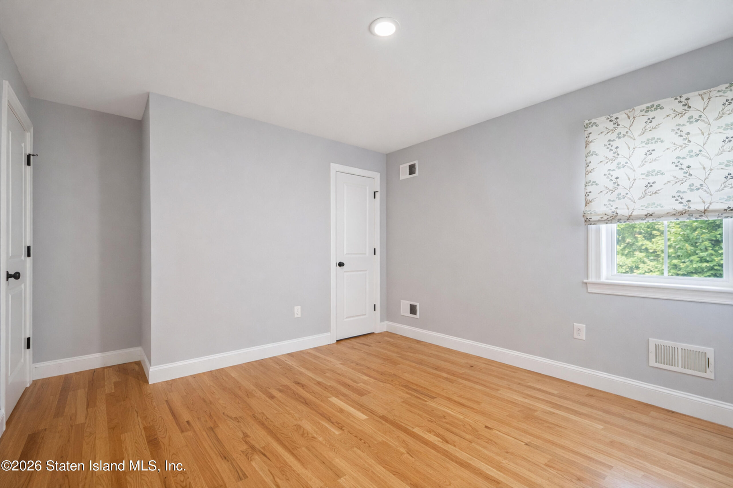 123 Hooper Avenue, Staten Island, NY, 10306 image 19