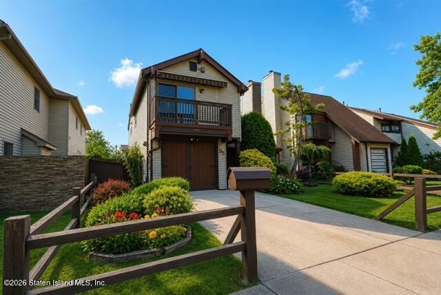 95 Mcarthur Avenue Image 1