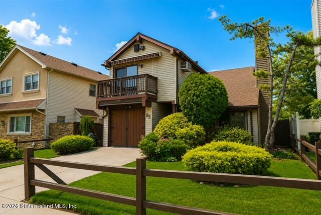 95 Mcarthur Avenue Image 3