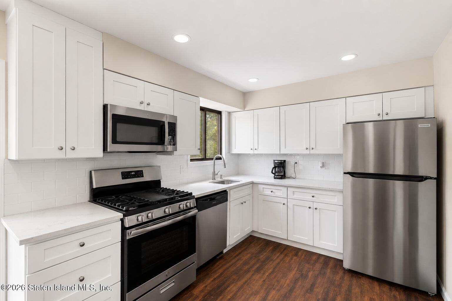 19 Hickory Court, Staten Island, NY, 10309 image 8