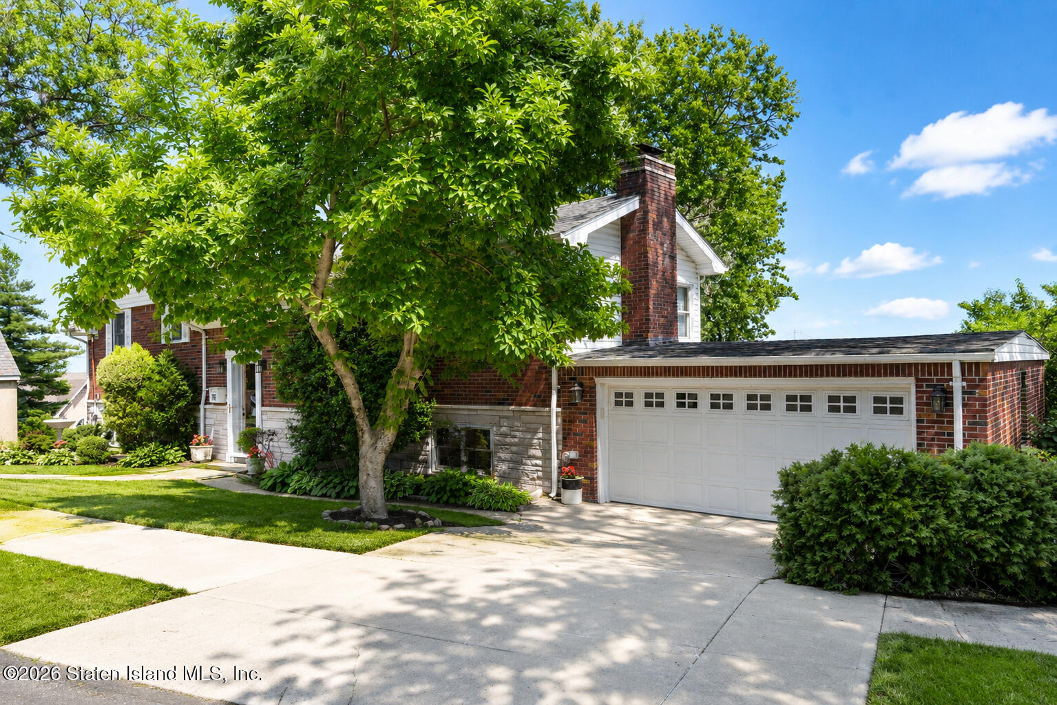 116 Signal Hill Road, Staten Island, NY, 10301