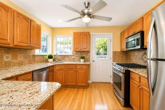 296 Burbank Avenue Image 1