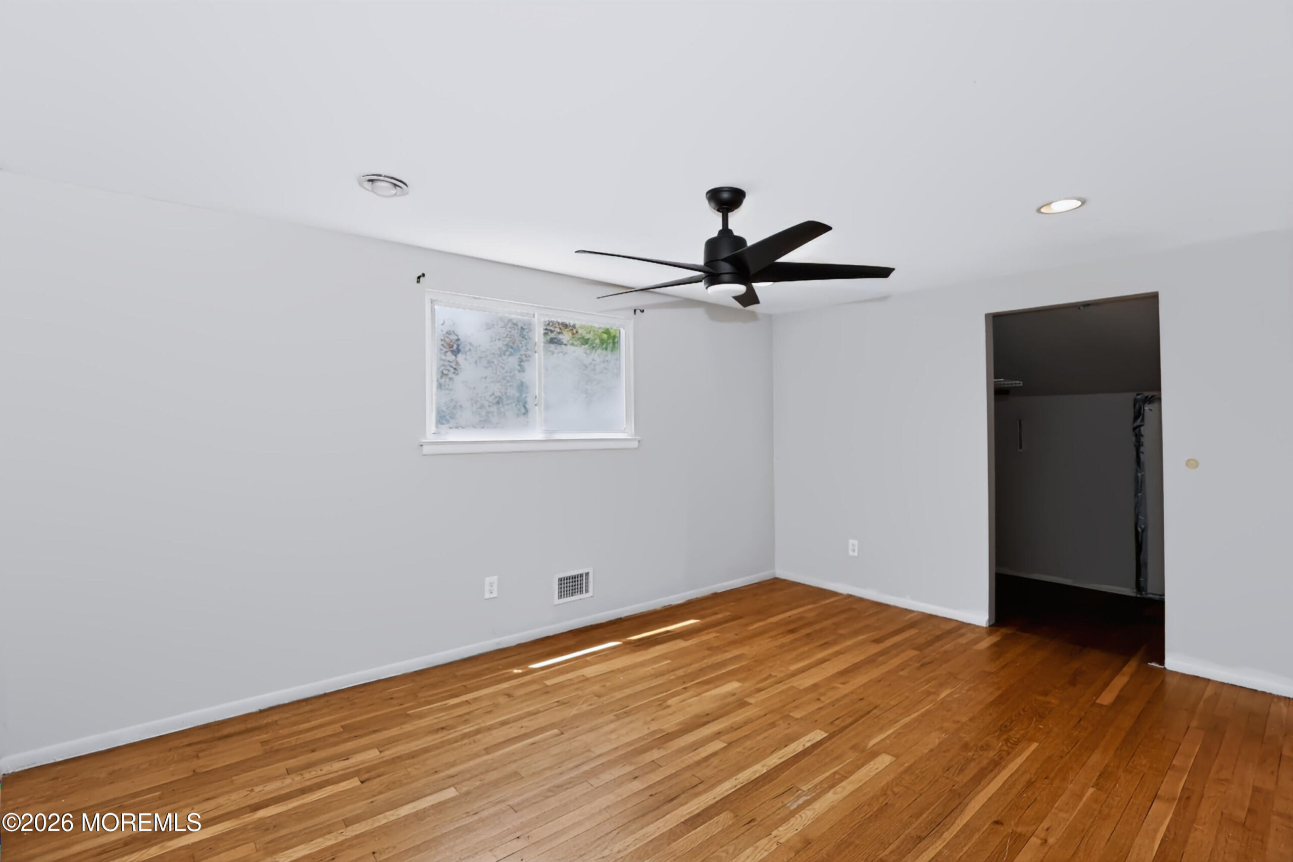 33 Alan Terrace, Howell, NJ, 07731 image 31