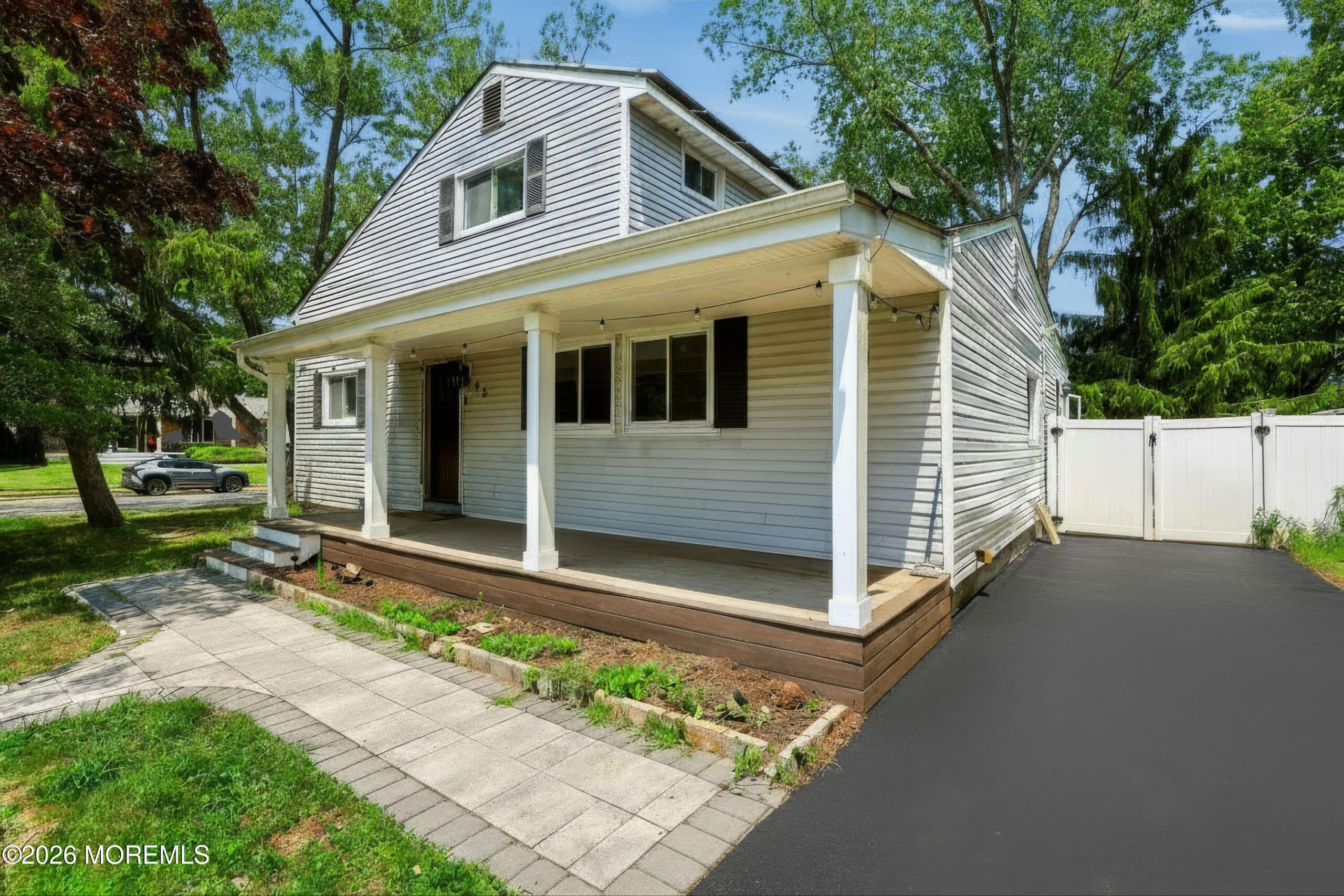33 Alan Terrace, Howell, NJ, 07731