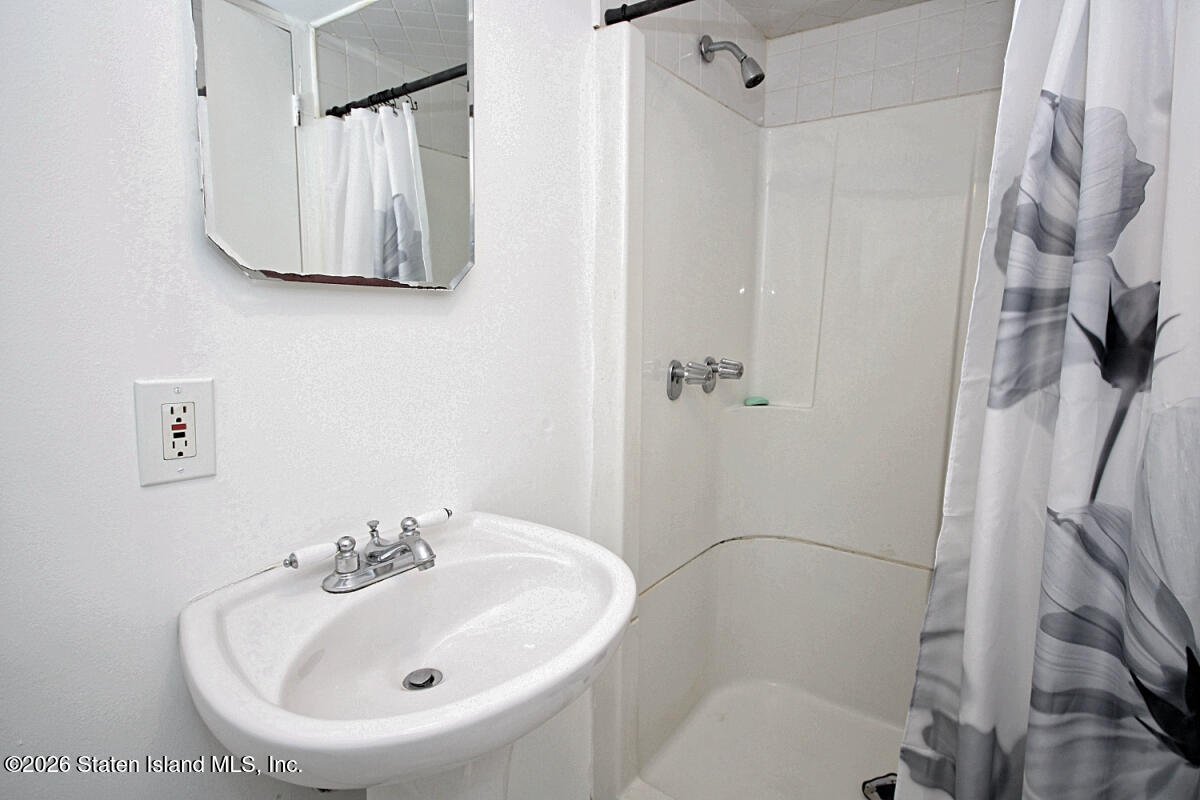 249 Sand Lane, Staten Island, NY, 10305 image 28