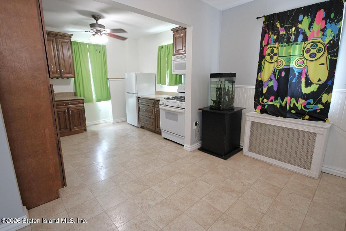 249 Sand Lane, Staten Island, NY, 10305 image 35