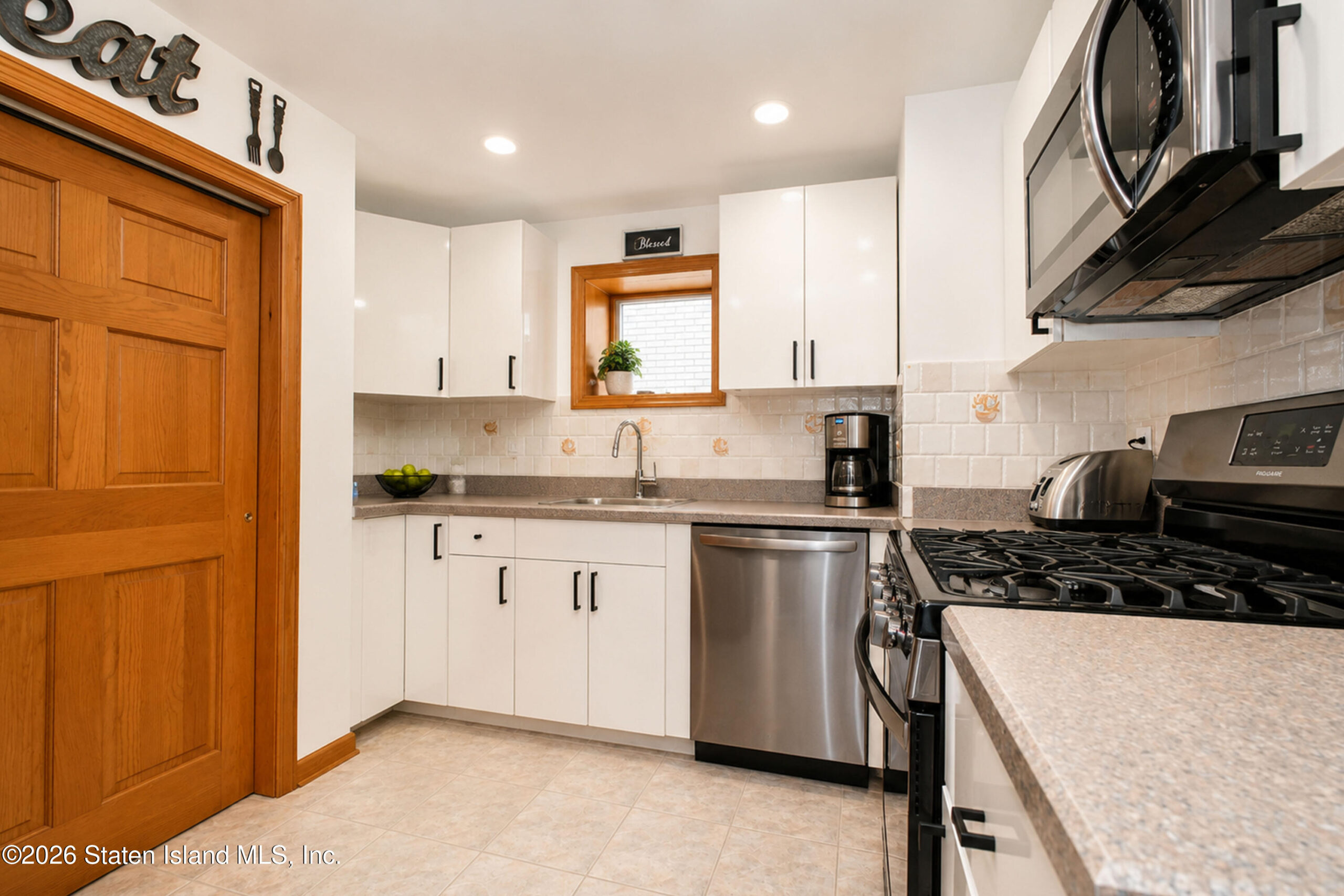 625 Barlow Avenue, Staten Island, NY, 10312 image 25
