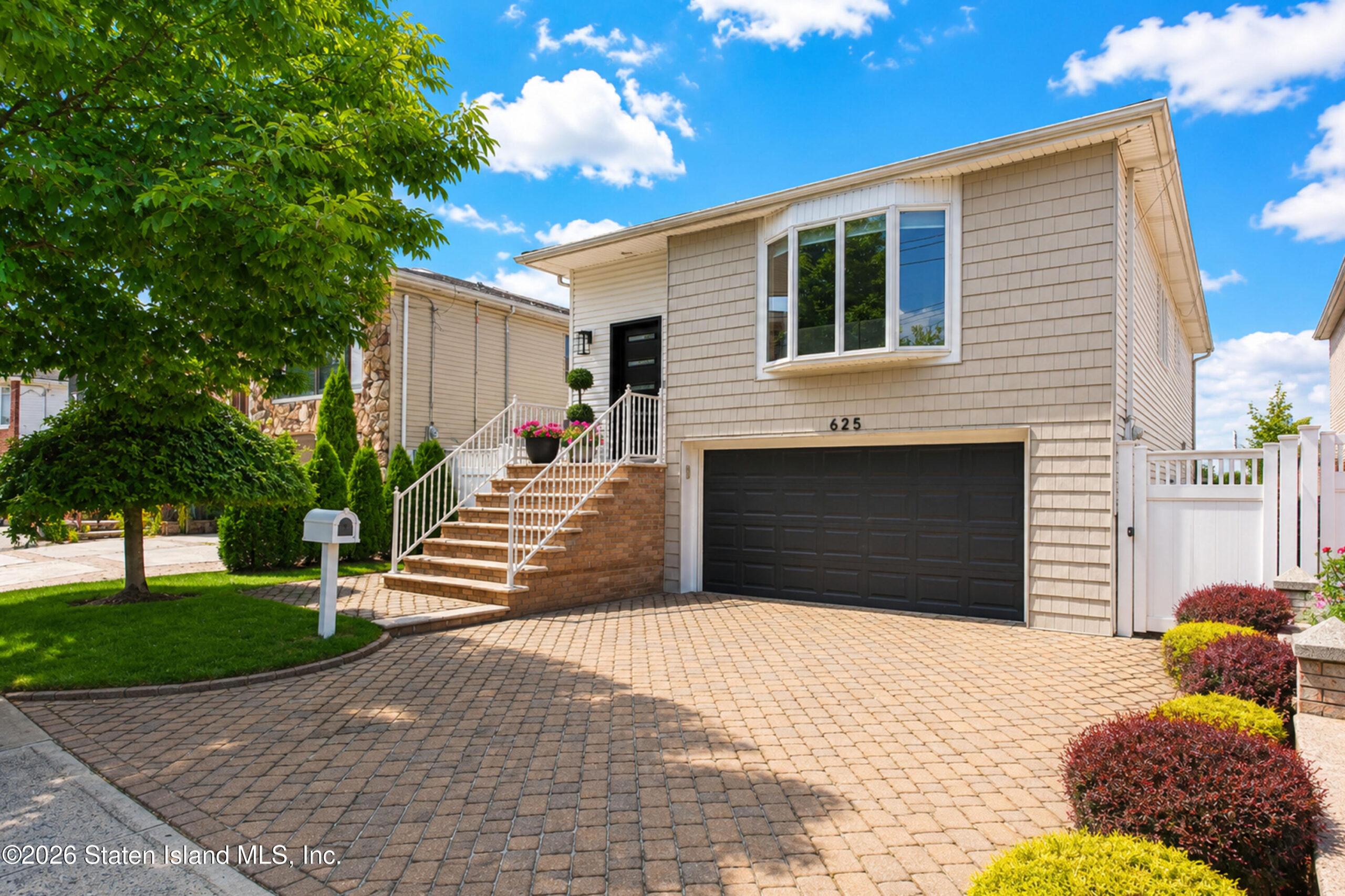 625 Barlow Avenue Image 2