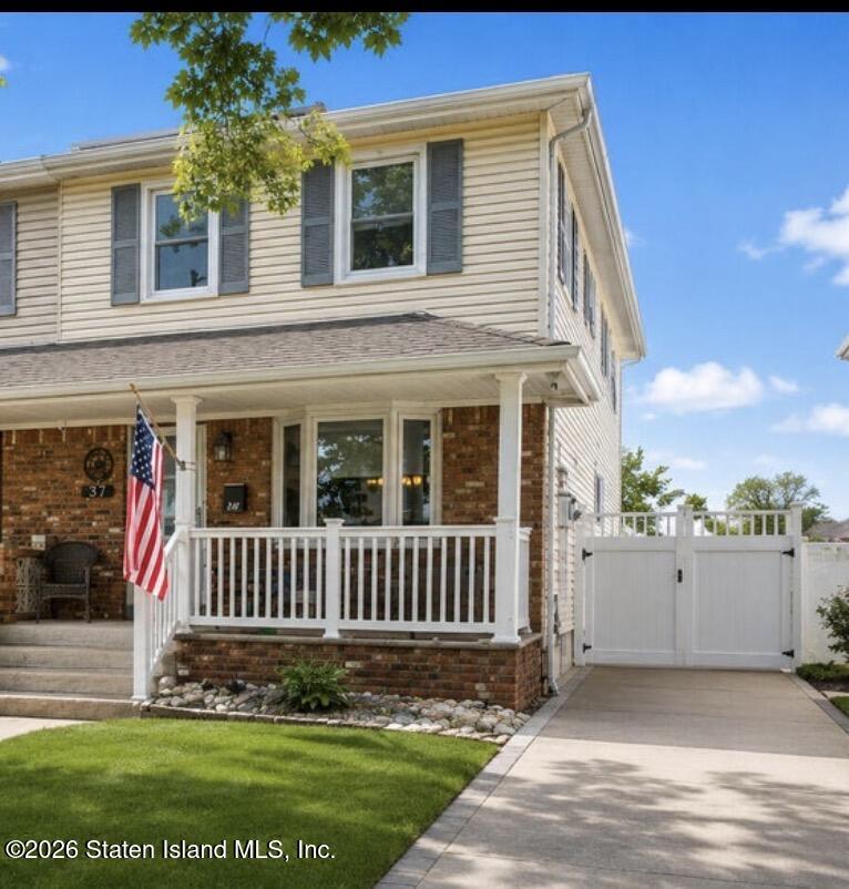 37 Middle Loop Road, Staten Island, NY, 10308 image 25