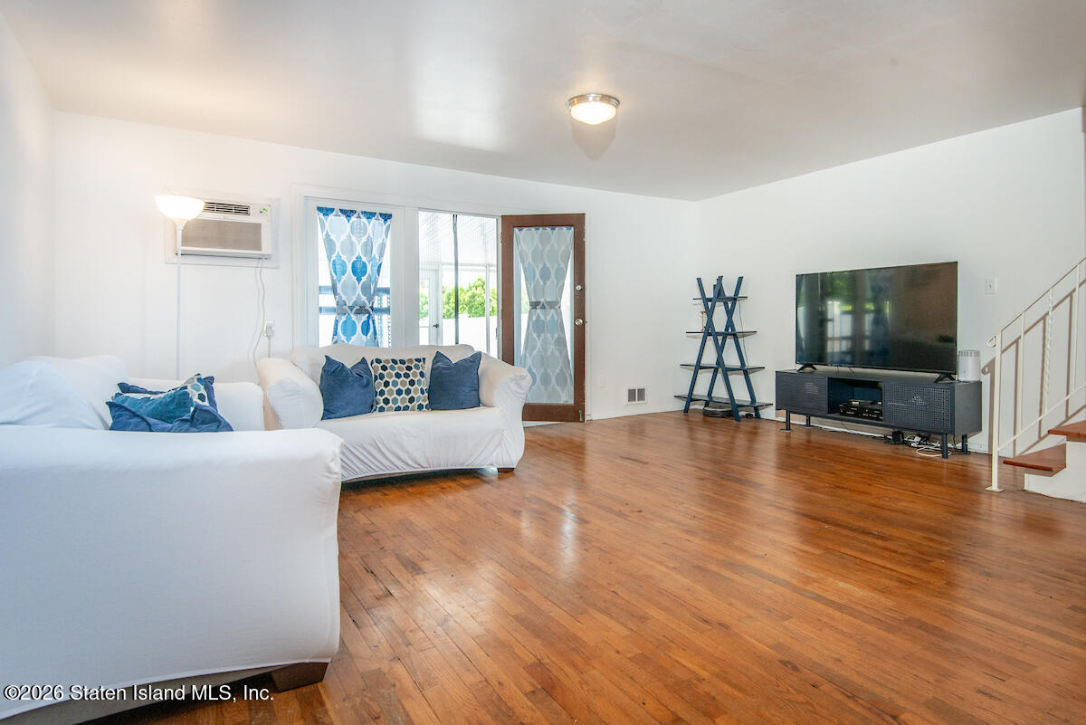 120 Birch Rd Road Image 2
