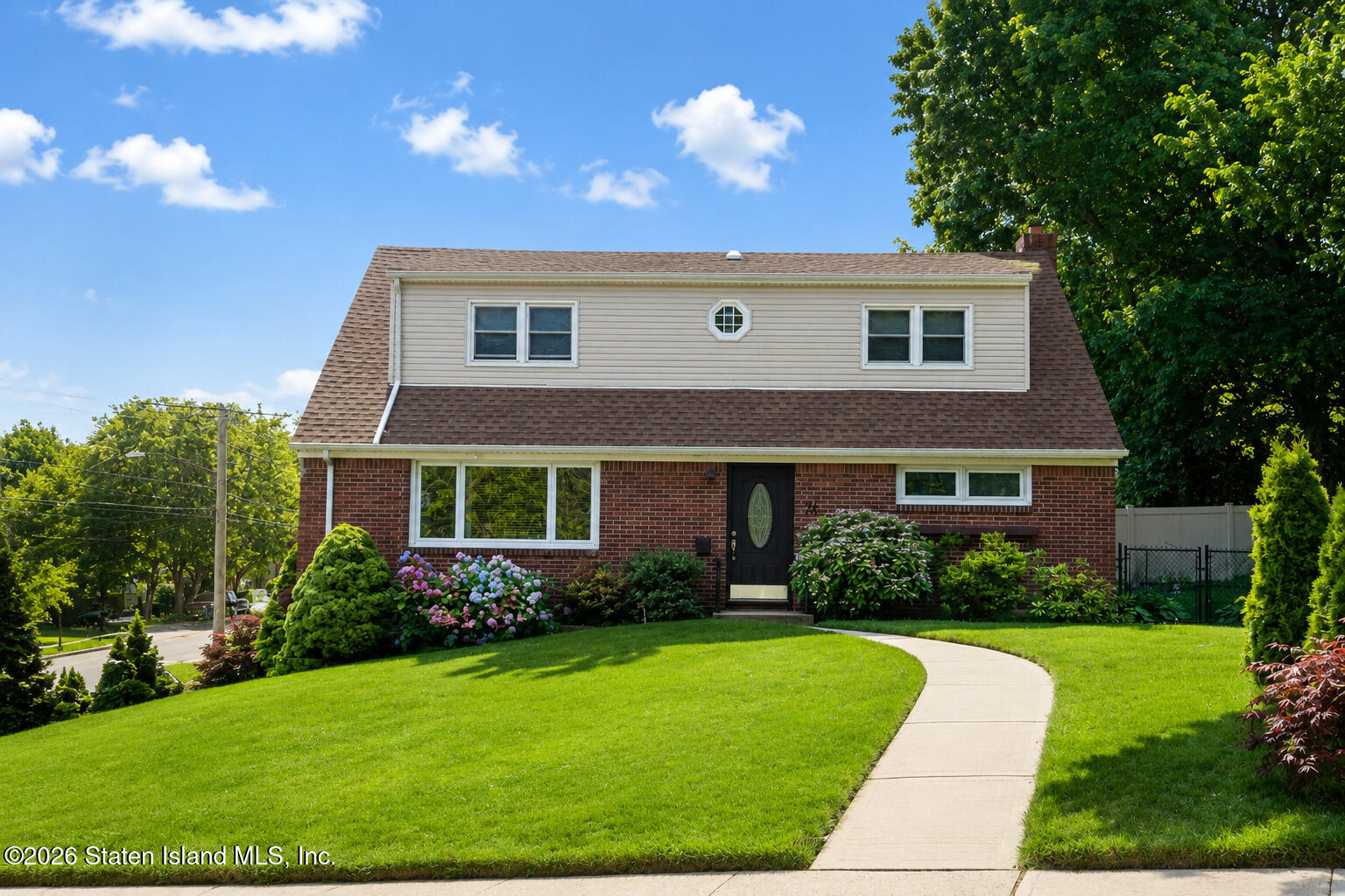 74 Cypress Avenue Image 4