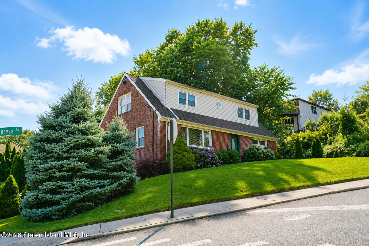 74 Cypress Avenue Image 1
