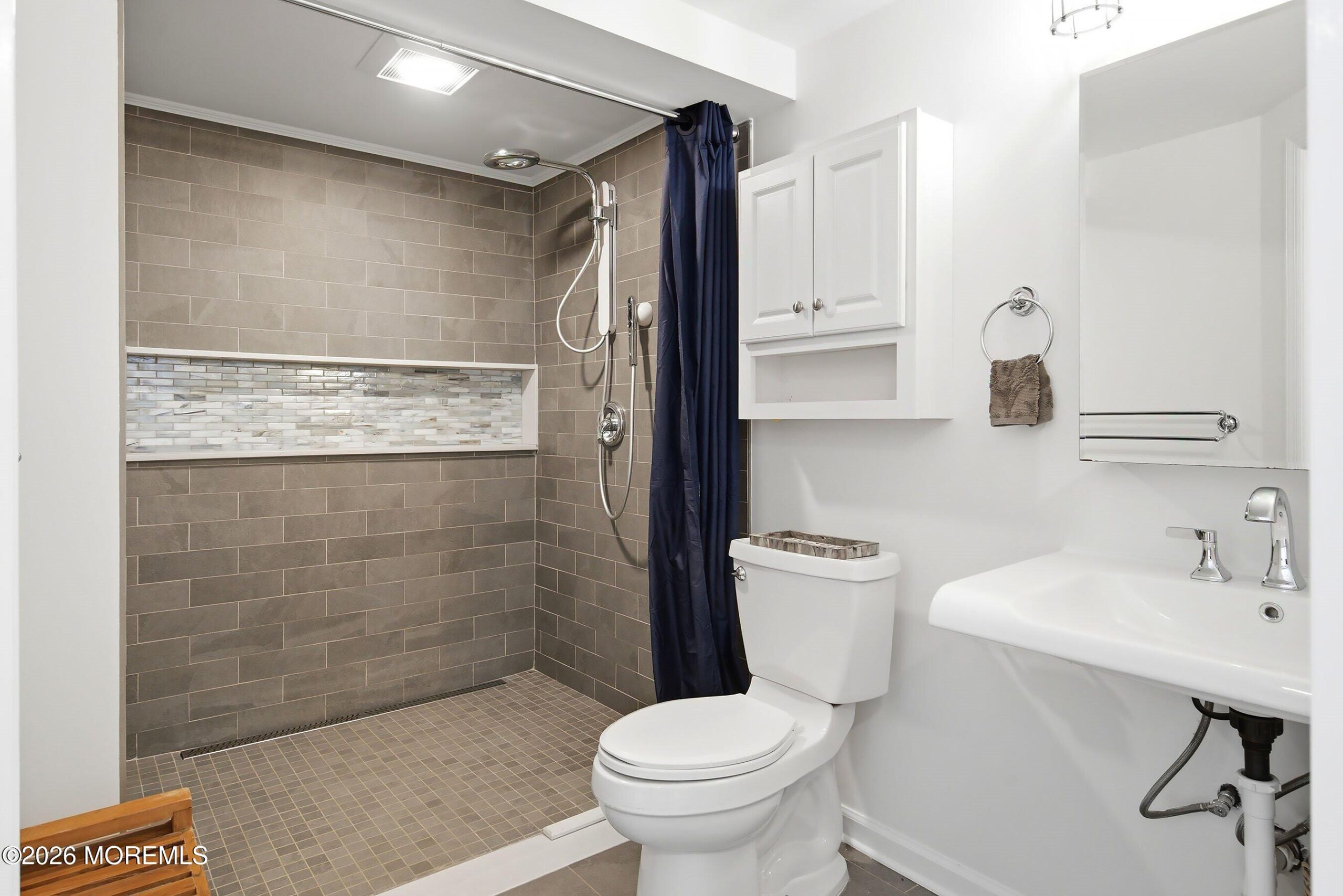 17 Millbrook Drive, Middletown, NJ, 07748 image 23