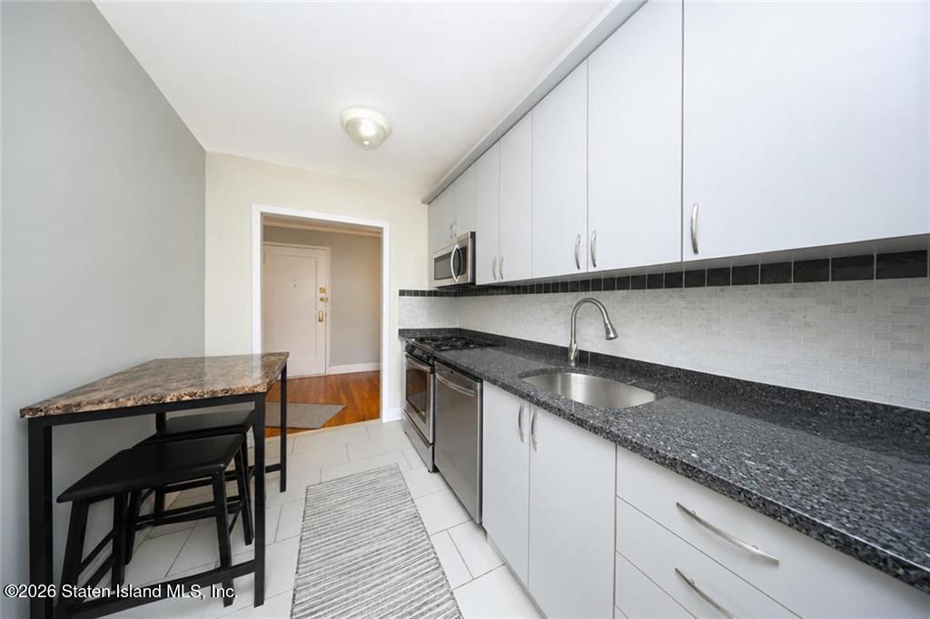 1811 Ocean Parkway 3n, Brooklyn, NY, 11223 image 11
