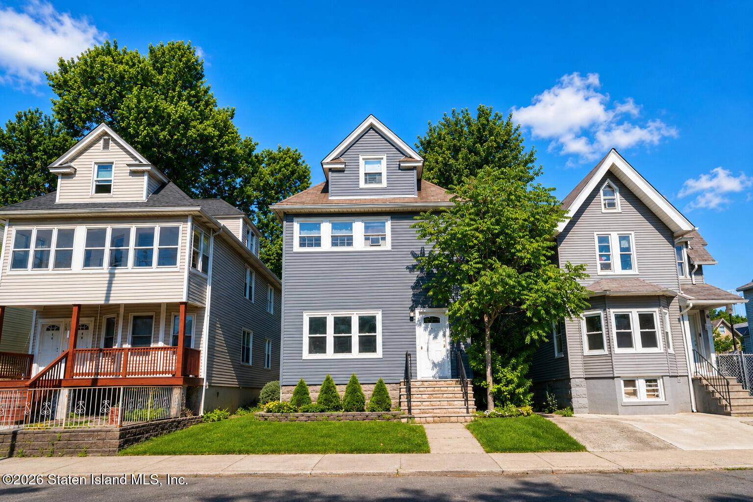 106 Sharpe Avenue Image 1