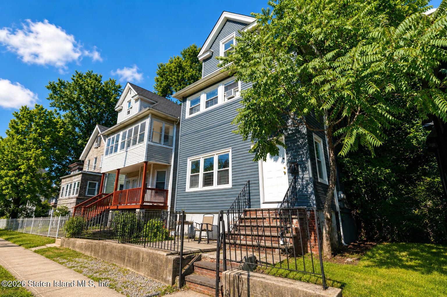 106 Sharpe Avenue Image 4