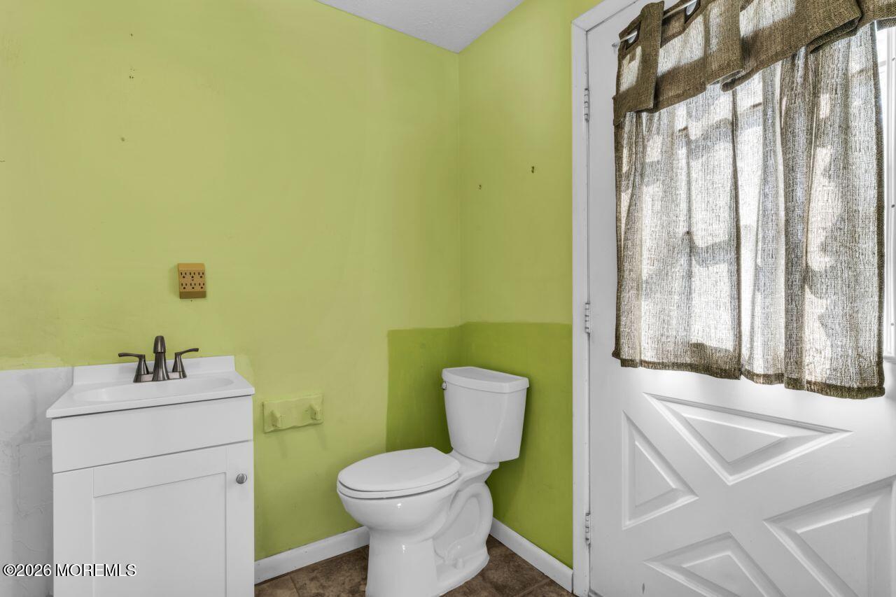 11 Hemlock Road, Howell, NJ, 07731 image 22