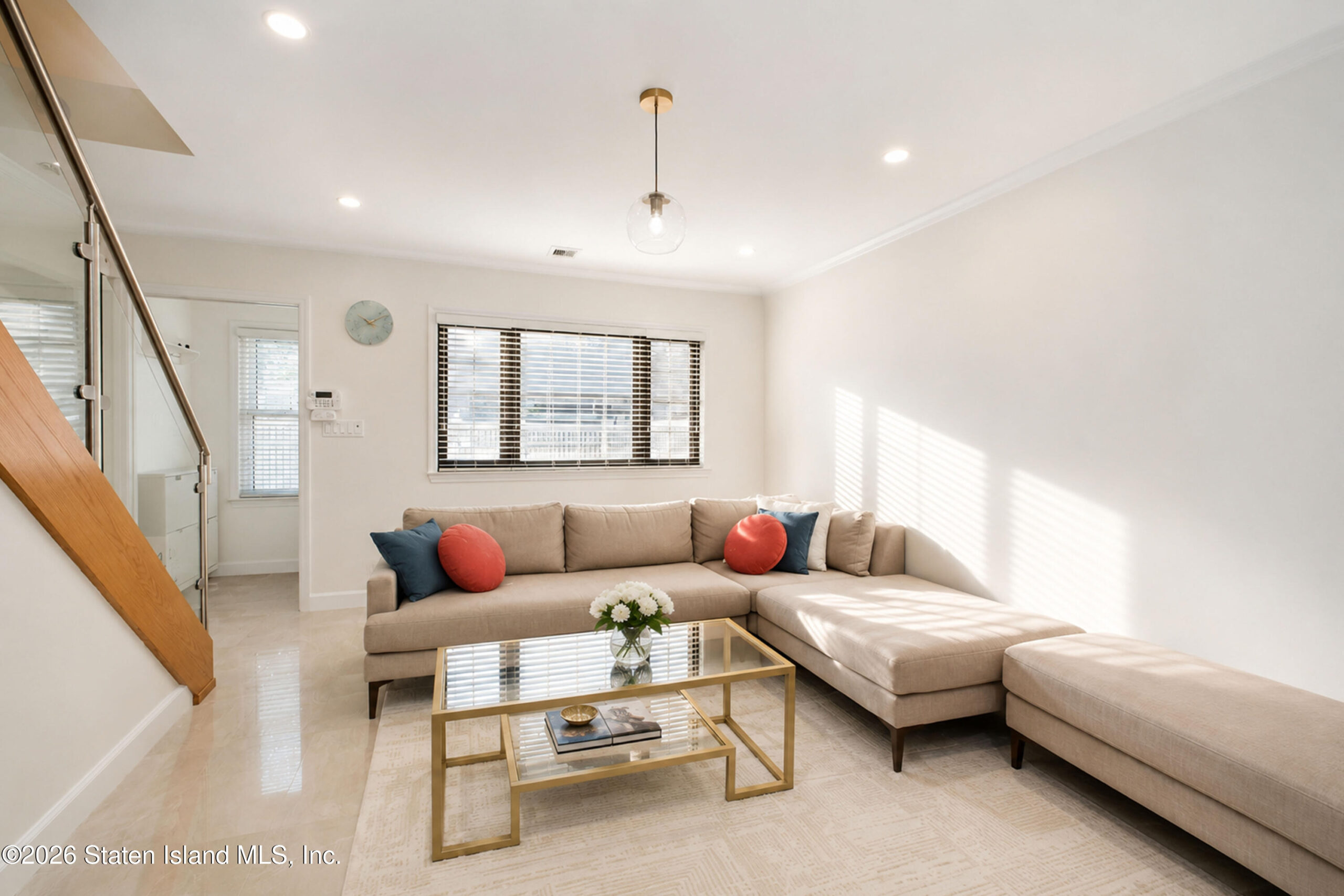 7 Shirra Avenue A Image 5