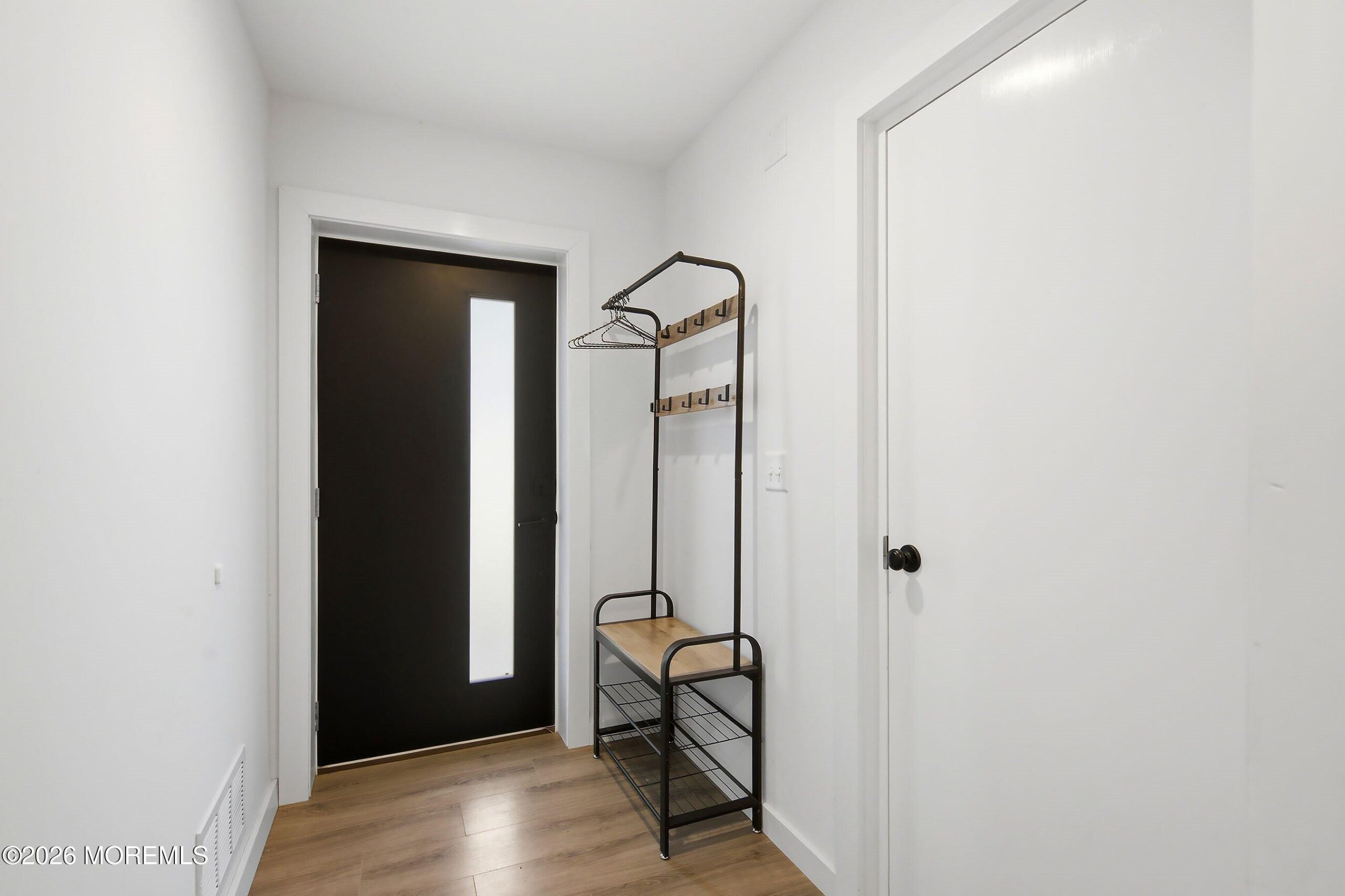 44 W Shore Street Image 3